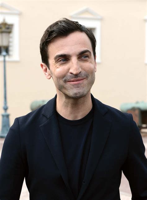 Nicolas Ghesquière — Wikipédia.